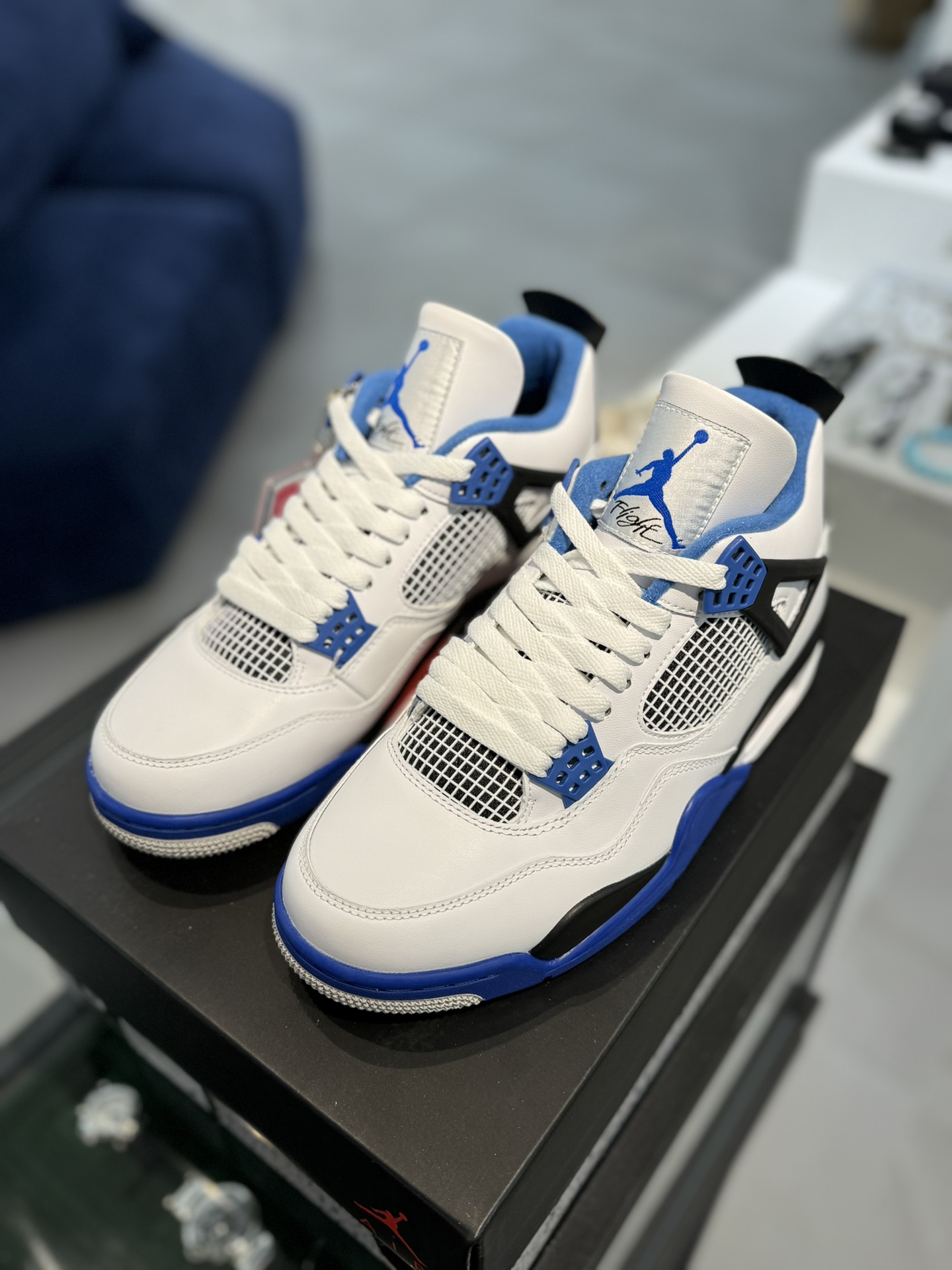 AirJordan4SHOES