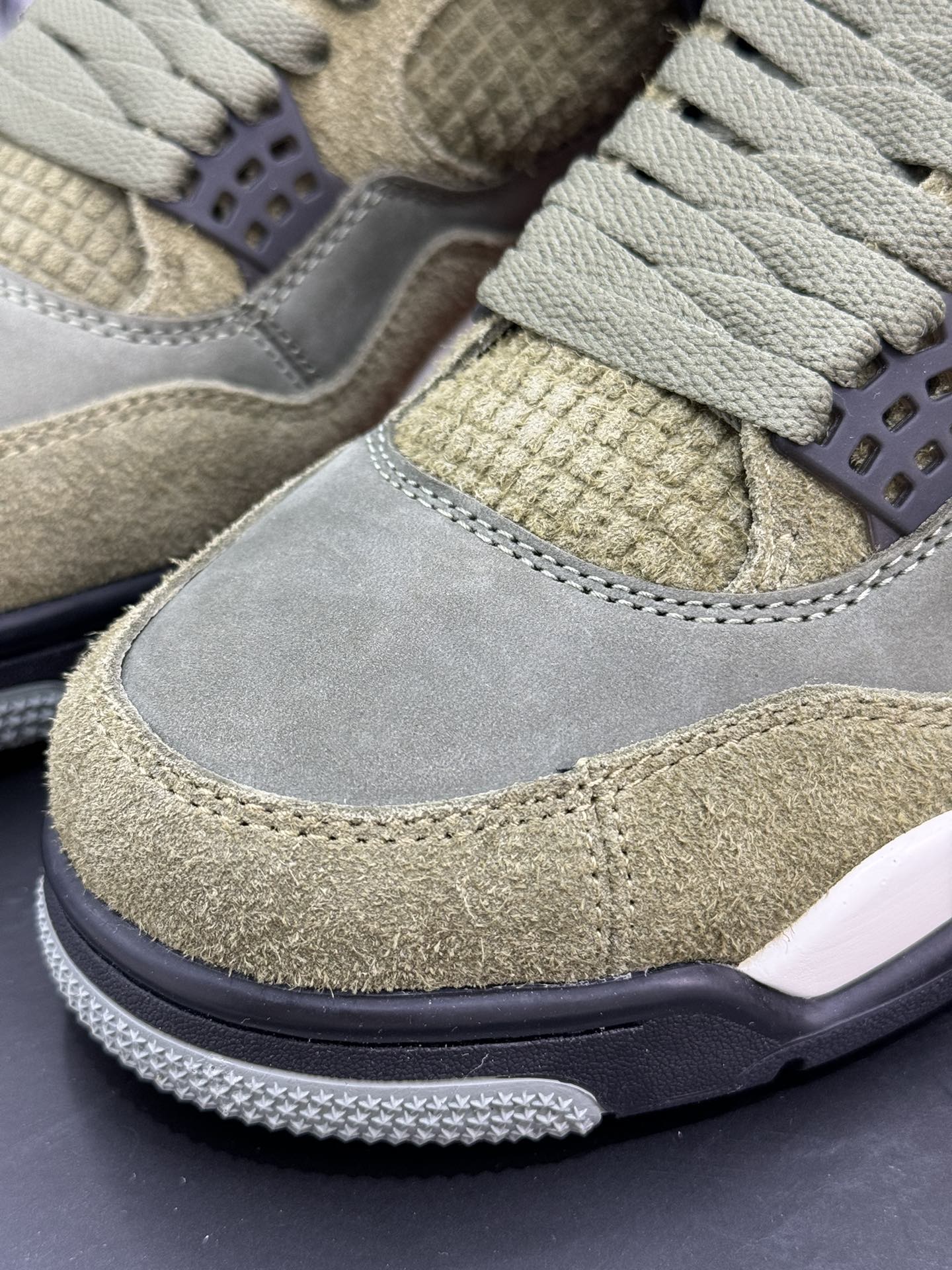 AirJordan4SHOES