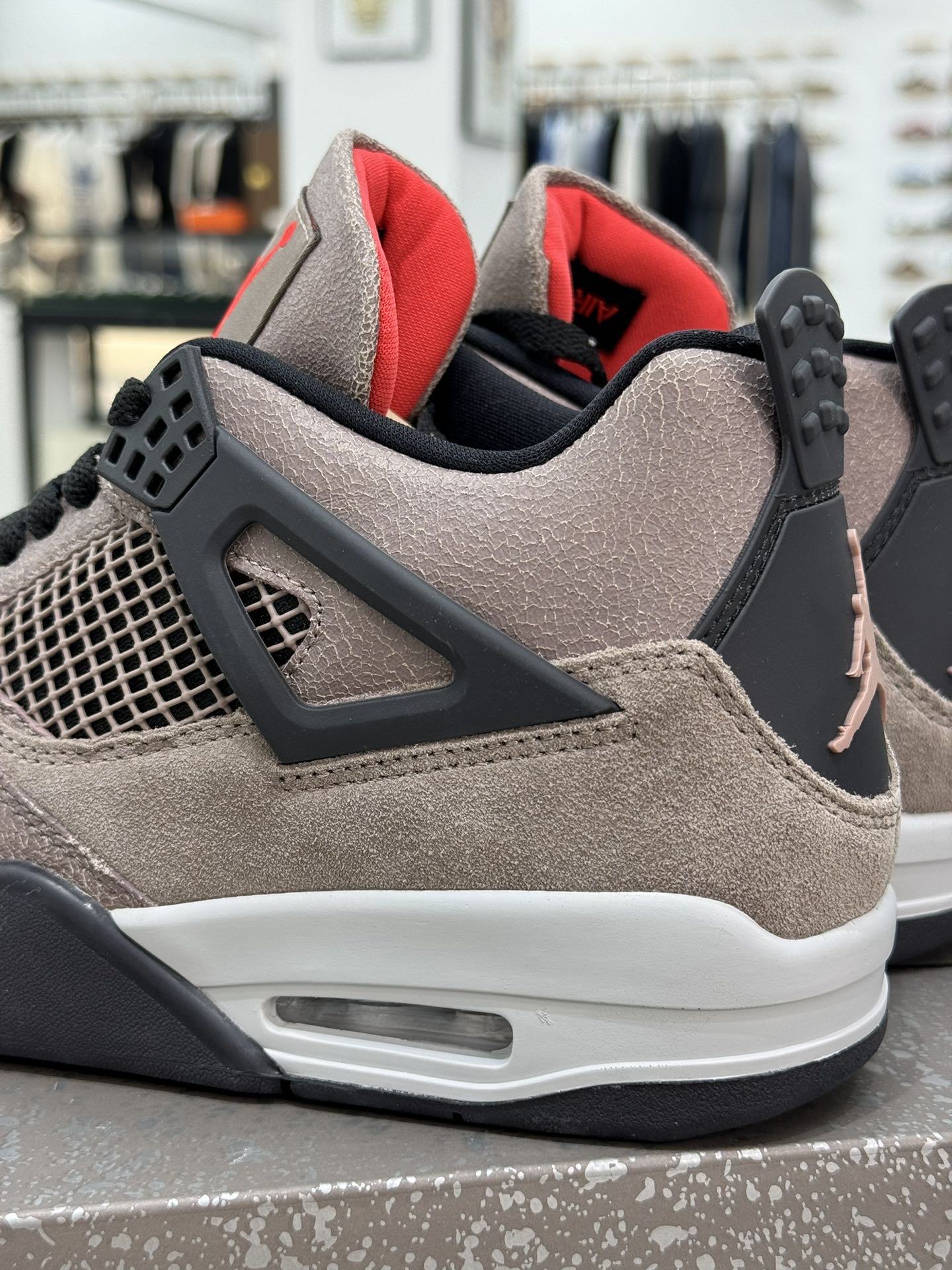 AirJordan4SHOES