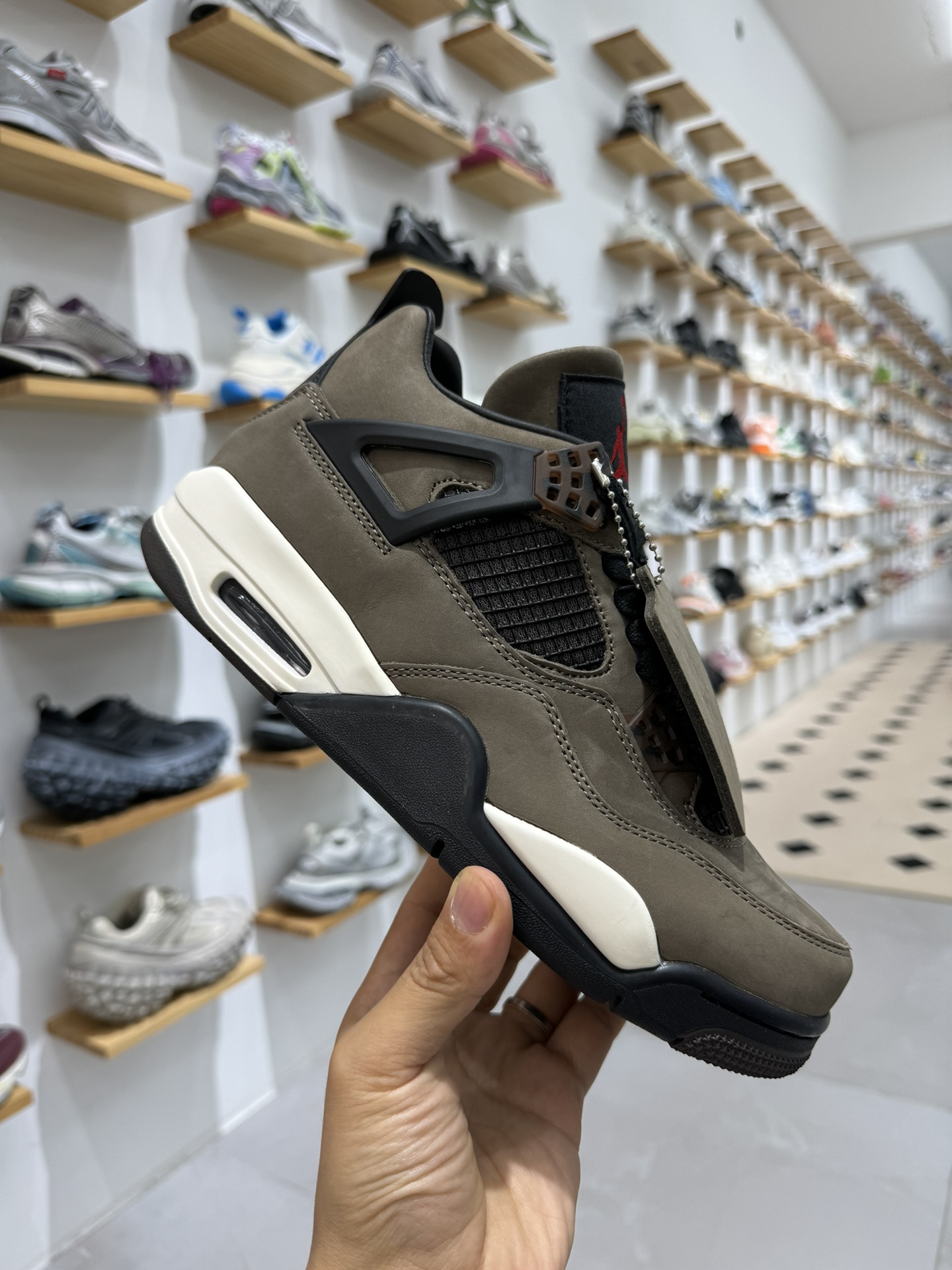 AirJordan4SHOES