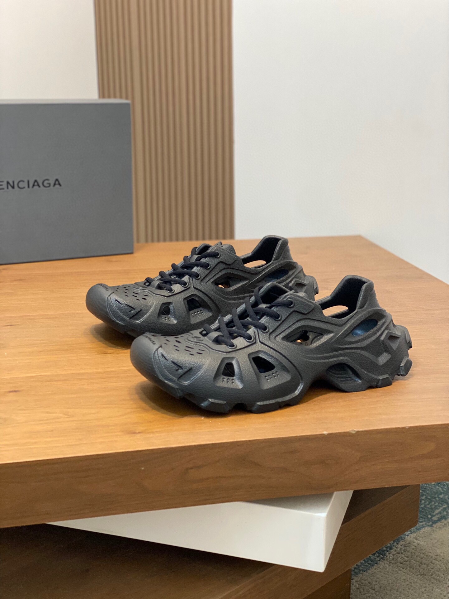 BalenciagaSHOES