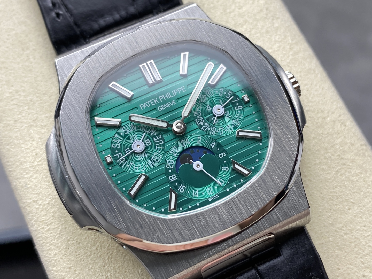 PATEK PHILIPPE