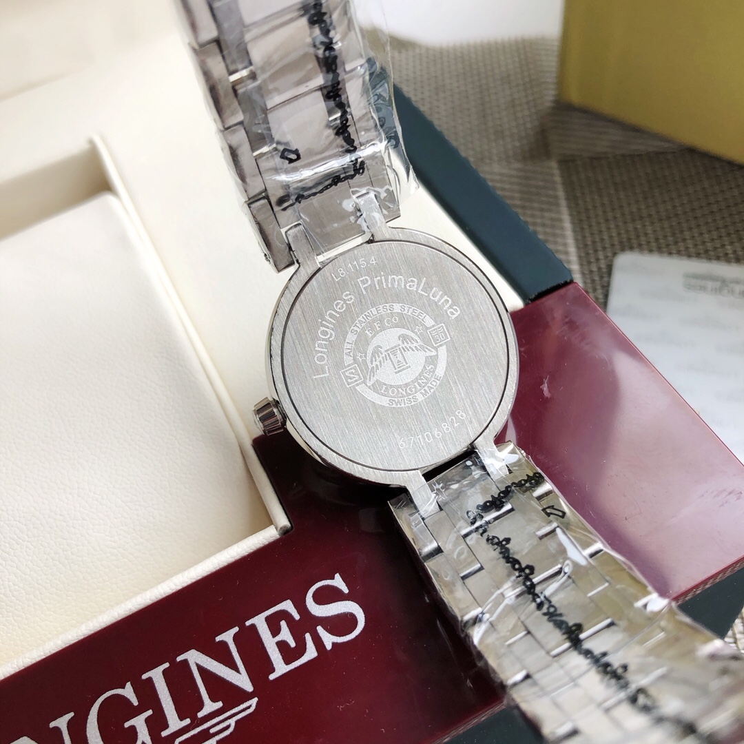 LONGINES