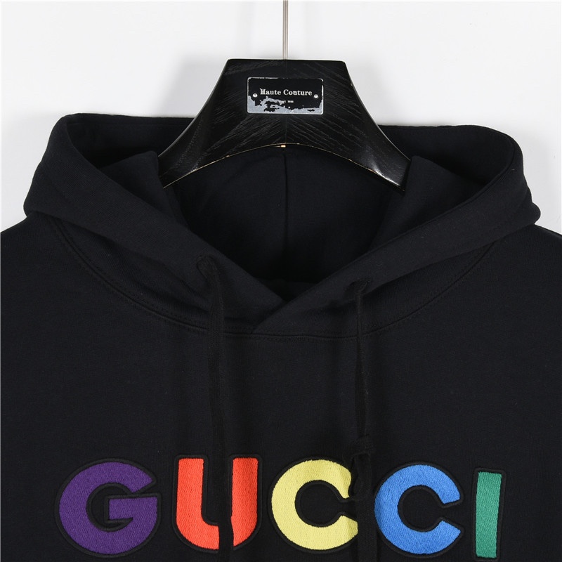 Hoodies & Sweatshirts