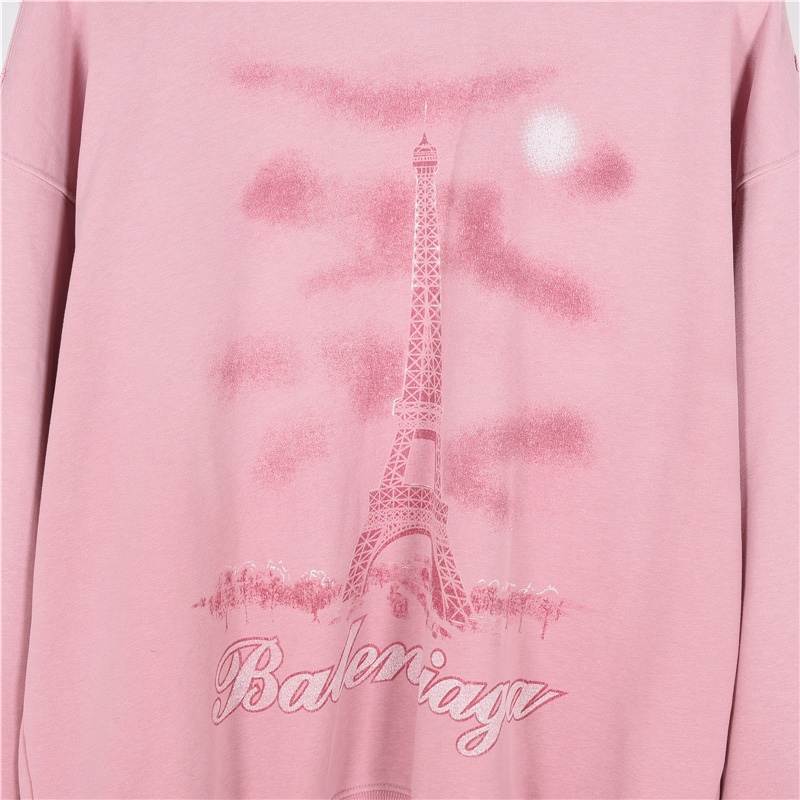 Hoodies & Sweatshirts